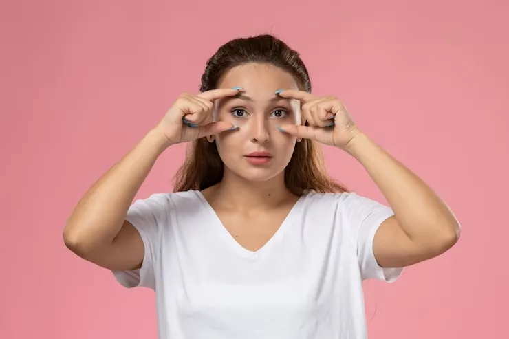 Under Eye Hollowness Treatment in Gurgaon at Estique Clinic